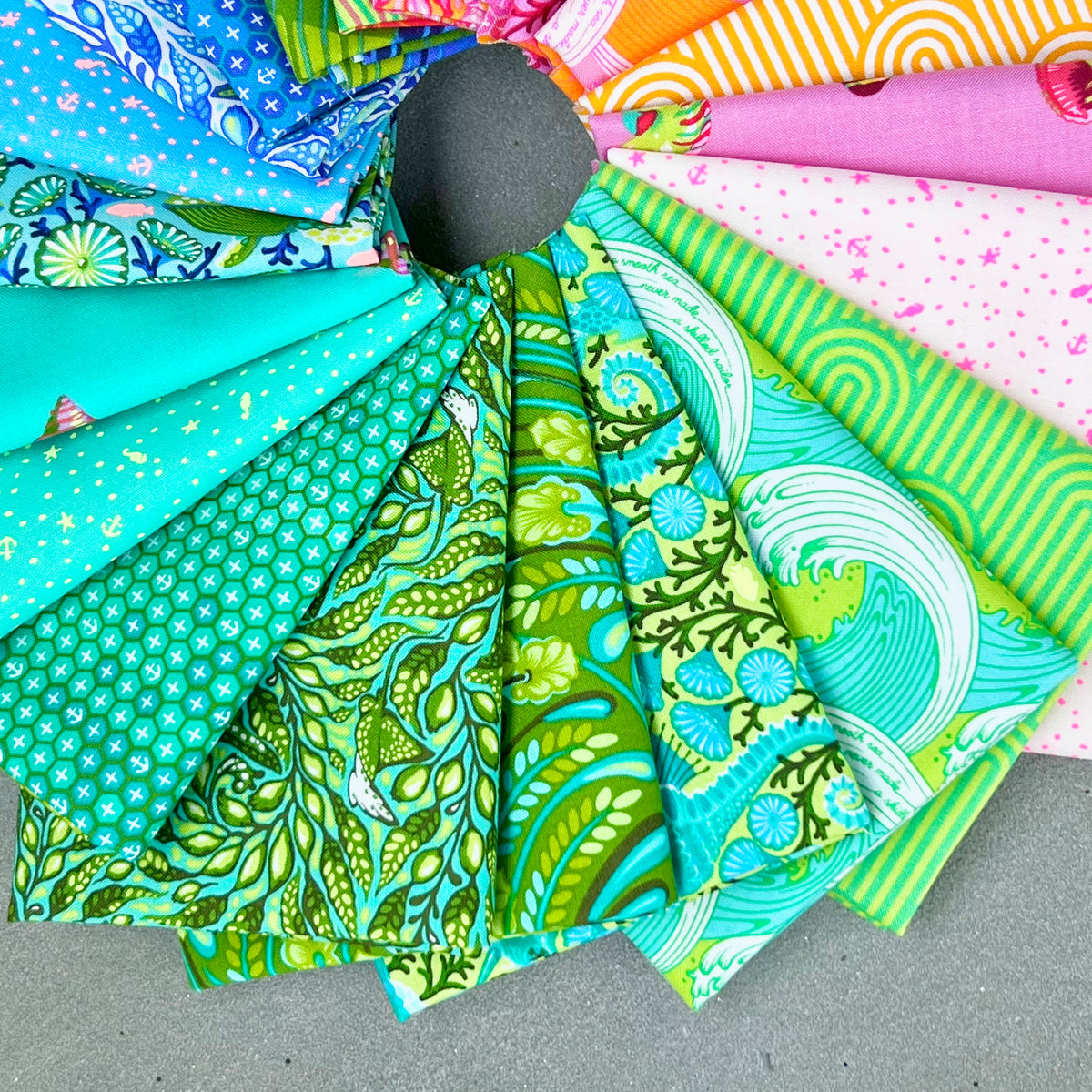 Zuma FQ Bundle Strawberry Quiltcake